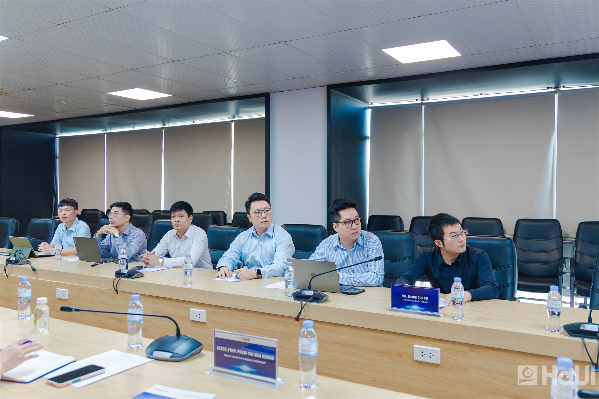 CÔNG TY TNHH THIẾT BỊ TIẾT KIỆM NĂNG LƯỢNG QUẢNG ĐÔNG AUBERT, TRUNG QUỐC ĐẾN THĂM VÀ LÀM VIỆC VỚI KHOA CÔNG NGHỆ HÓA