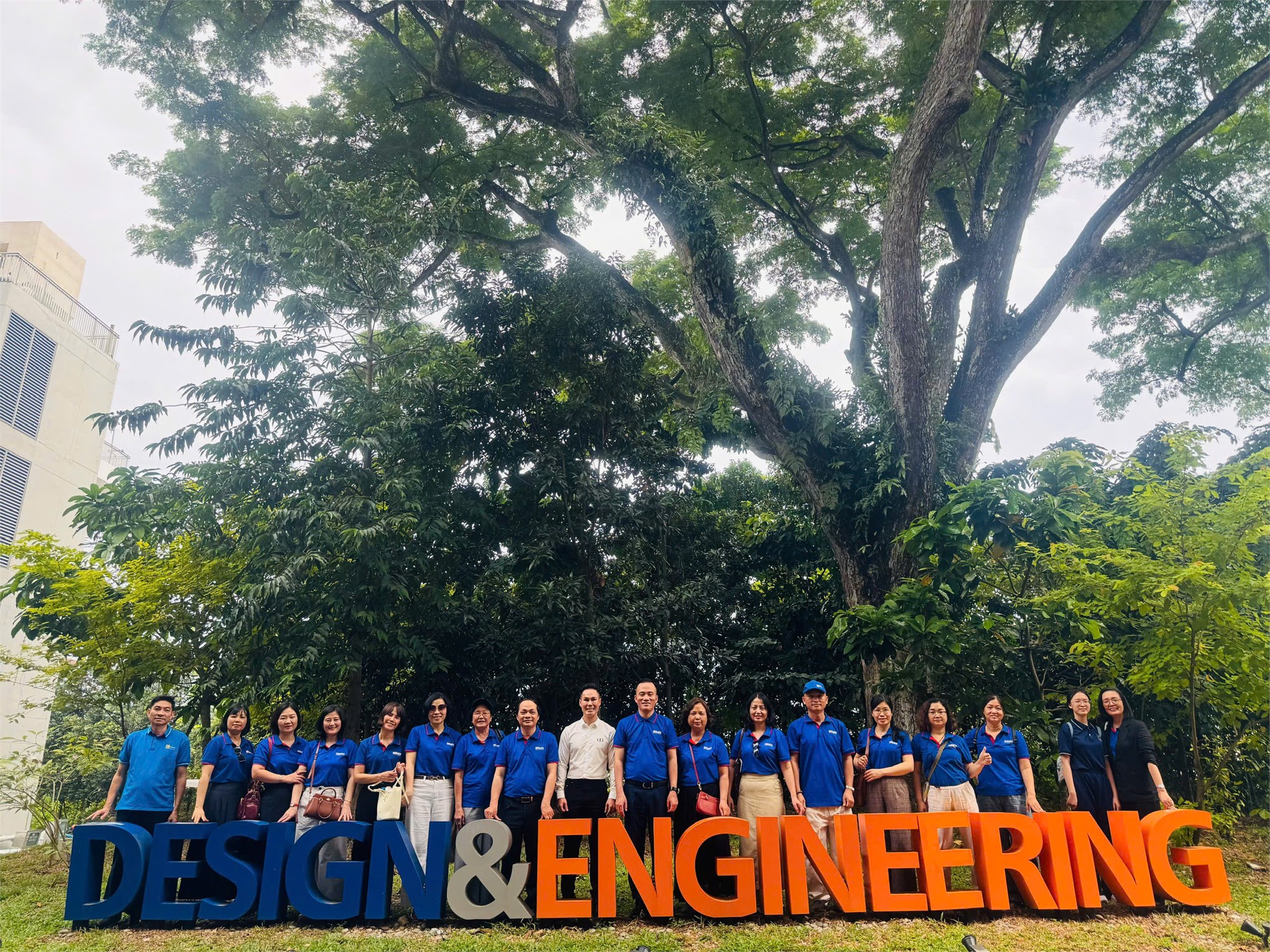 Đoàn giảng viên Khoa Công nghệ Hóa tham quan, học tập và trải nghiệm tại Trường Đại học Quốc gia Singapore