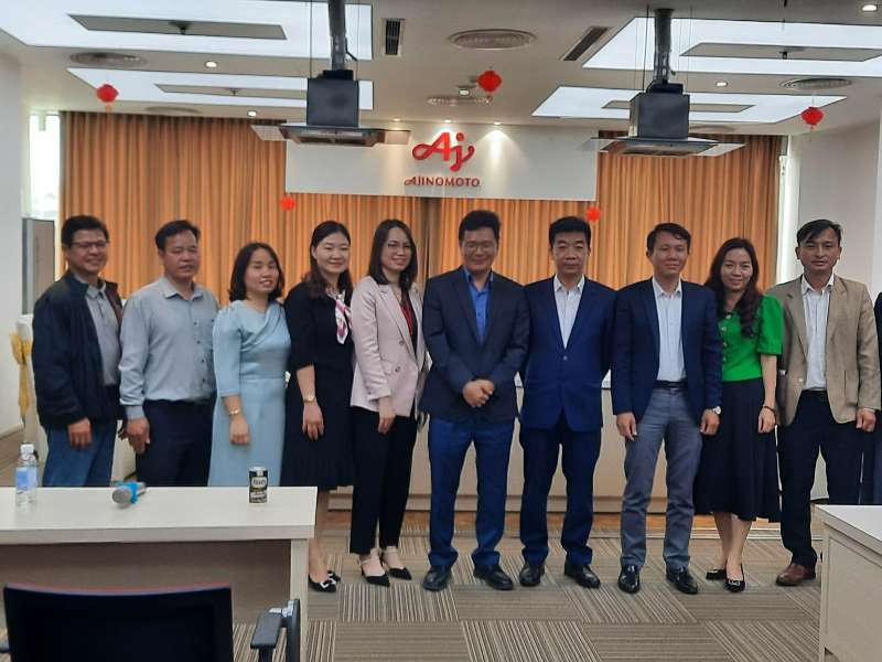 Giảng viên Khoa Công nghệ Hóa thăm quan và trao đổi kiến thức tại Công ty Ajinomoto Việt Nam