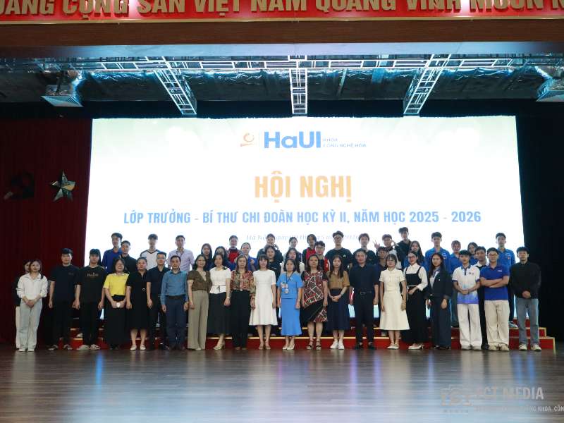 HỘI NGHỊ LỚP TRƯỞNG, BÍ THƯ CHI ĐOÀN SINH VIÊN KHOA CÔNG NGHỆ HÓA HỌC KỲ 2, NĂM HỌC 2025 - 2026